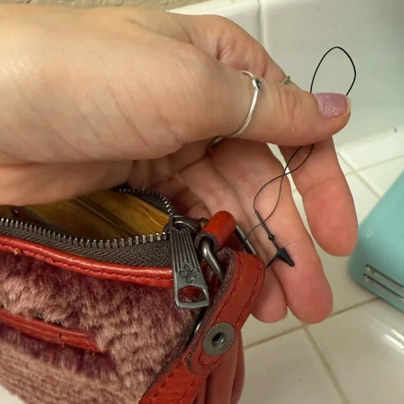 Patricia Nash Elegant Red italian leather and Sherpa Crossbody Bag - Picture 8 of 12